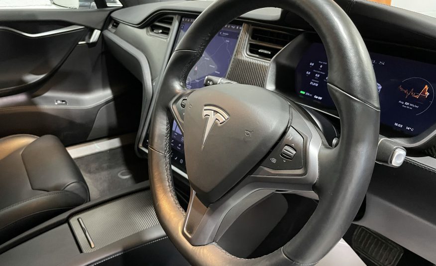 Tesla Model S 75D Ultra High Spec