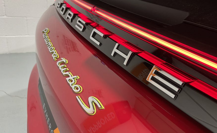 Porsche Panamera 4.0 V8 E-Hybrid 14kWh Turbo S PDK +HIGHEST SPEC+FPSH+INCREDIBLE+